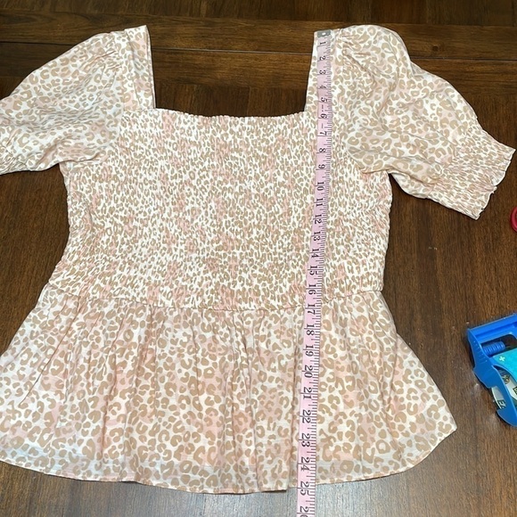 Nine West smocked peplum animal print top - Picture 8 of 10